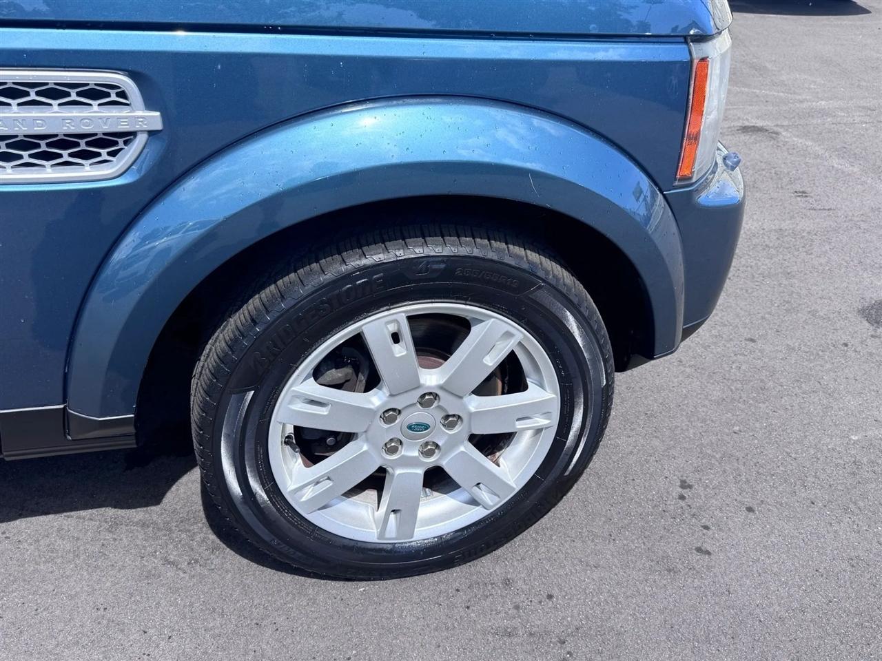 Land Rover LR4 4WD 4dr 2012
