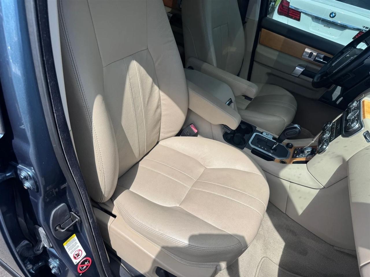 Land Rover LR4 4WD 4dr 2012