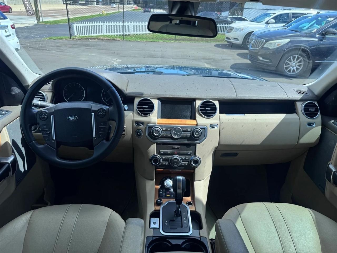 Land Rover LR4 4WD 4dr 2012