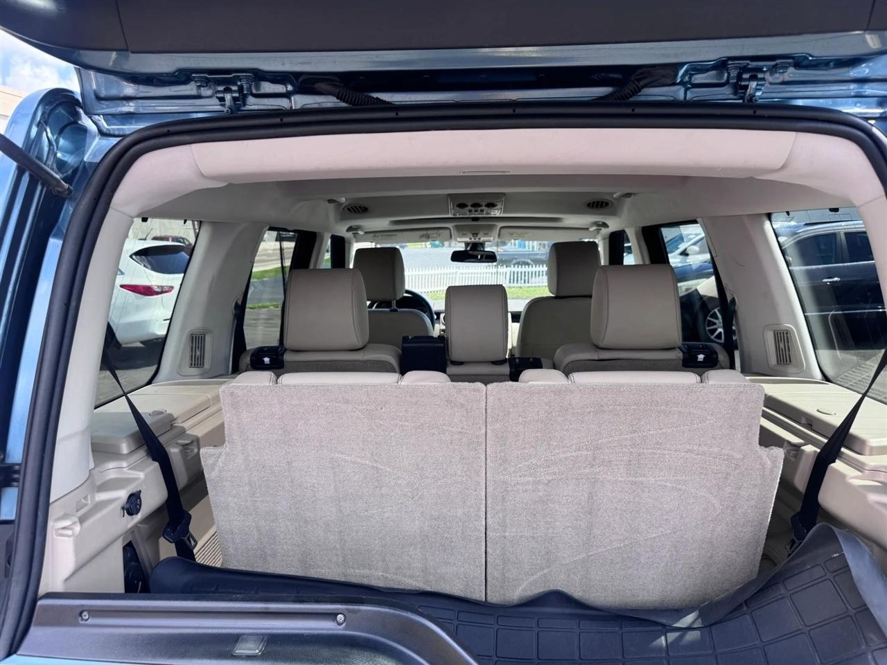 Land Rover LR4 4WD 4dr 2012