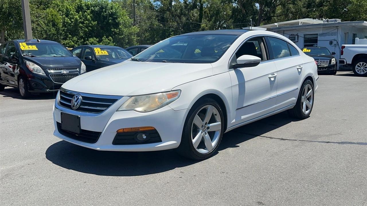 Volkswagen CC 4dr Sdn Lux PZEV 2011
