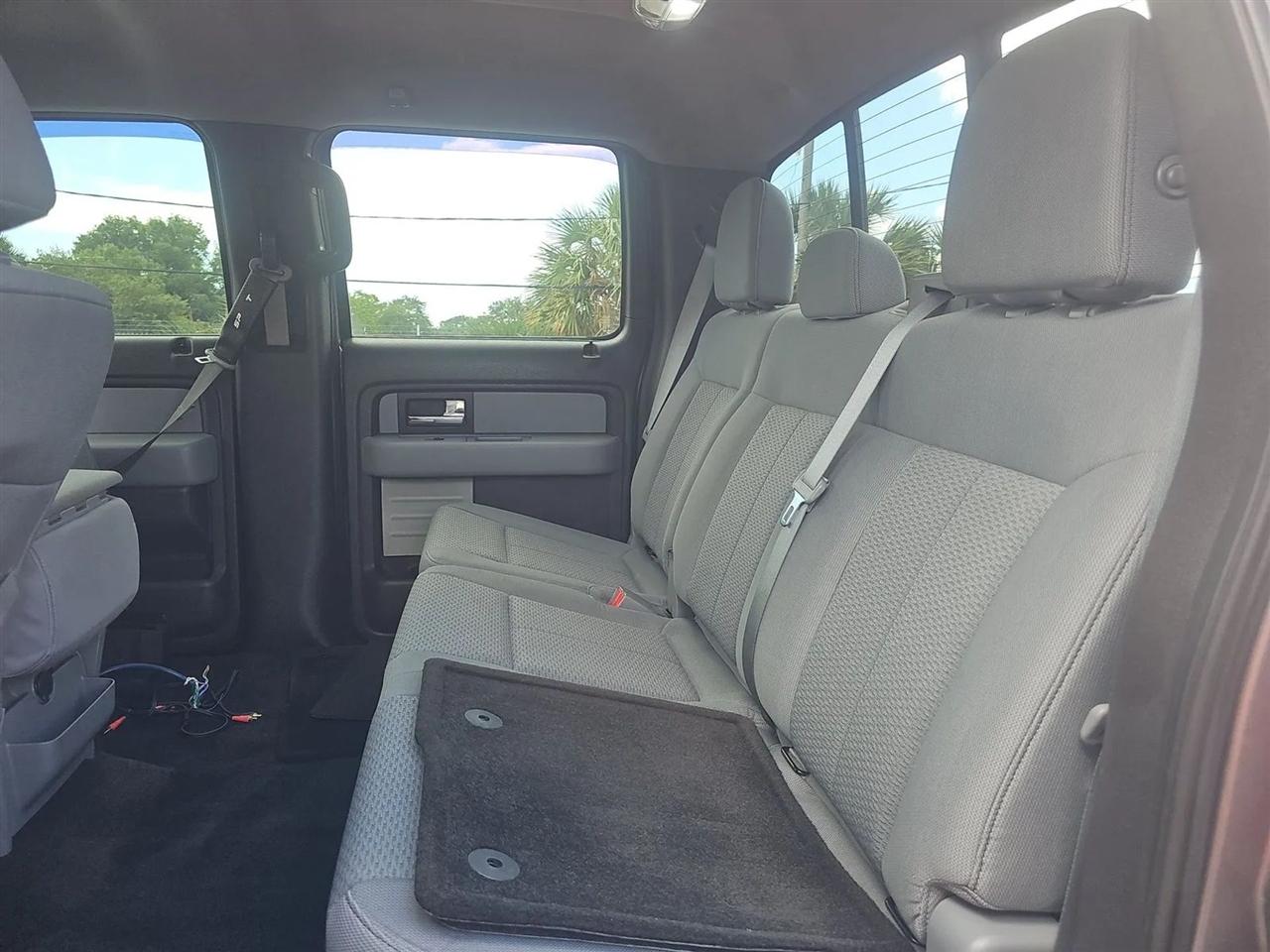 Ford F-150 2WD SuperCrew 145" King Ranch 2014