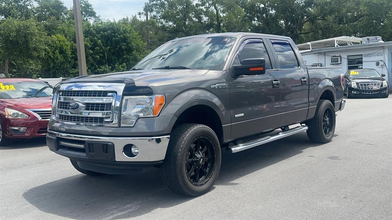 Ford F-150 2WD SuperCrew 145" XLT 2014