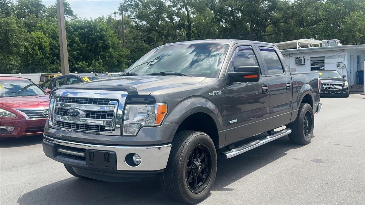 Ford F-150 2WD SuperCrew 145" XLT 2014