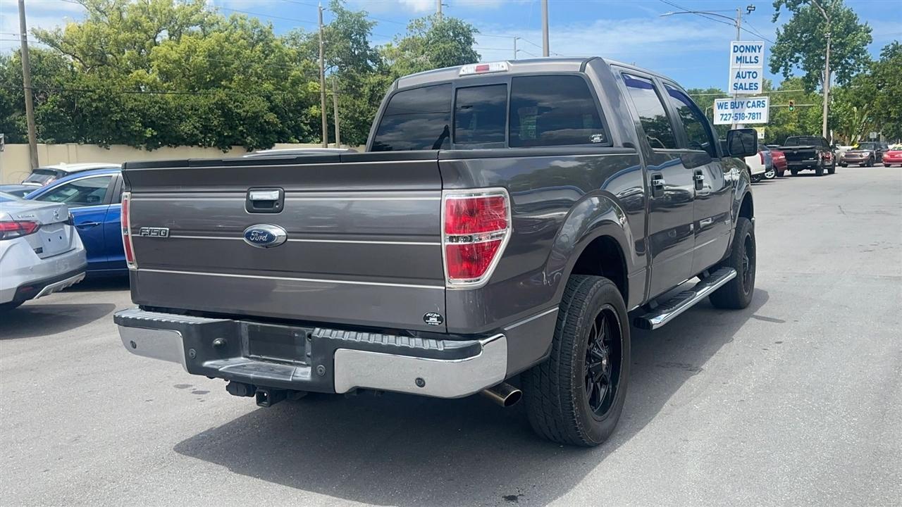 Ford F-150 2WD SuperCrew 145" XLT 2014