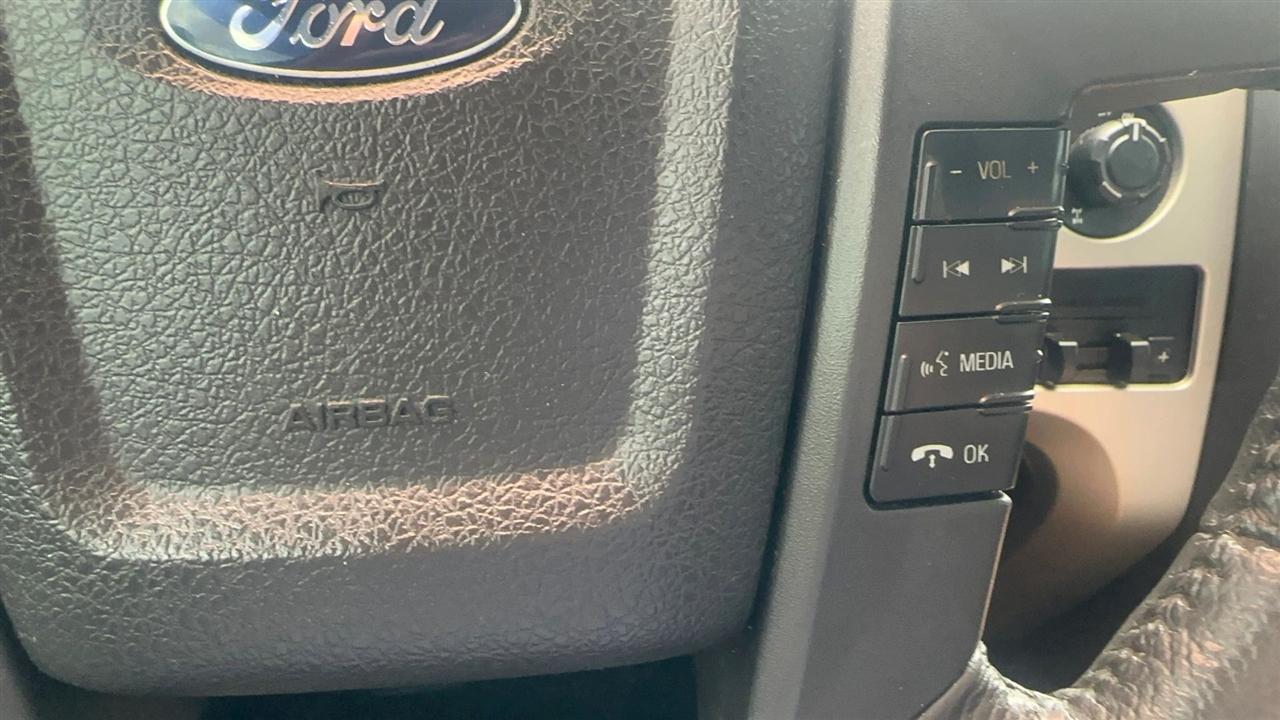Ford F-150 2WD SuperCrew 145" XLT 2014