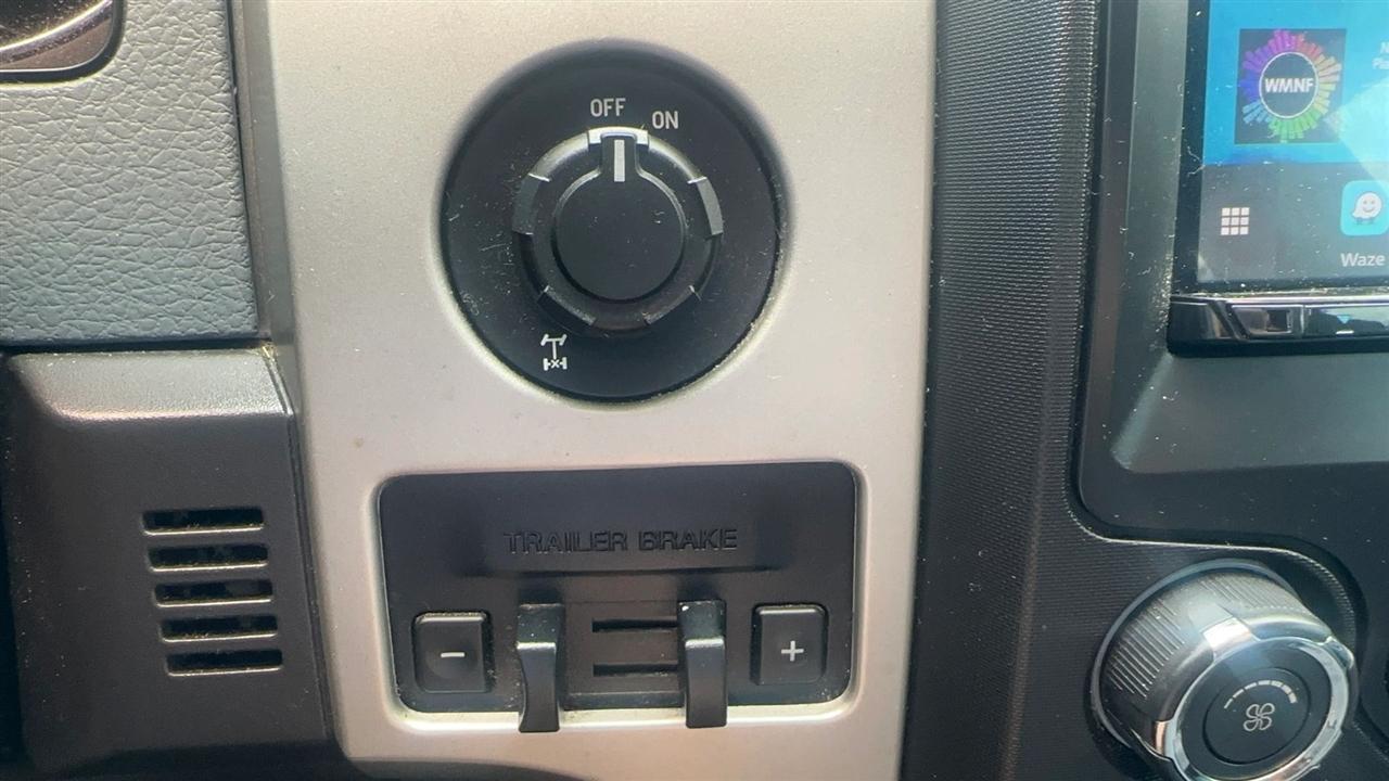 Ford F-150 2WD SuperCrew 145" XLT 2014