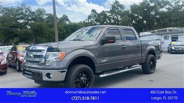 2014 Ford F-150 2WD SuperCrew 145" XLT