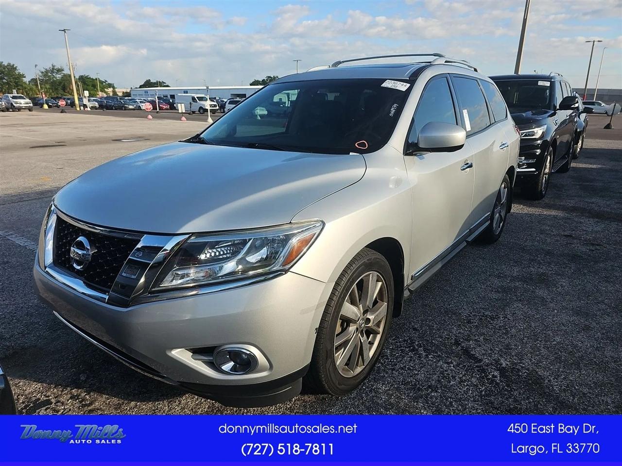 Nissan Pathfinder 2WD 4dr Platinum 2015