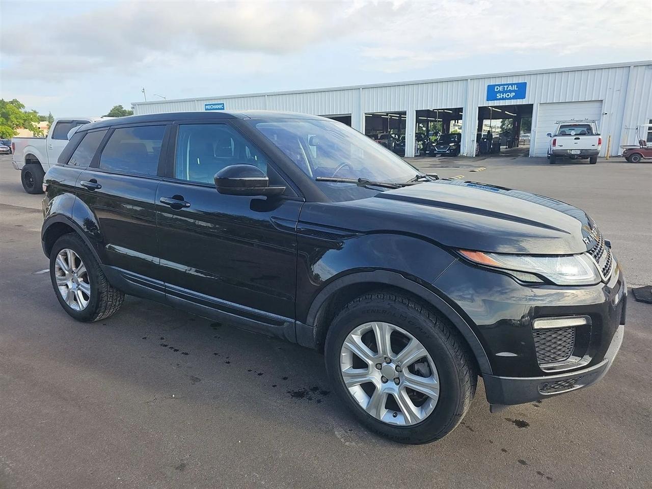 Land Rover Range Rover Evoque 5 Door SE 2017