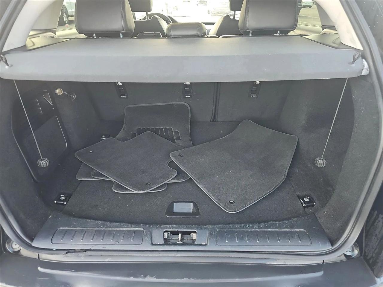 Land Rover Range Rover Evoque 5 Door SE 2017