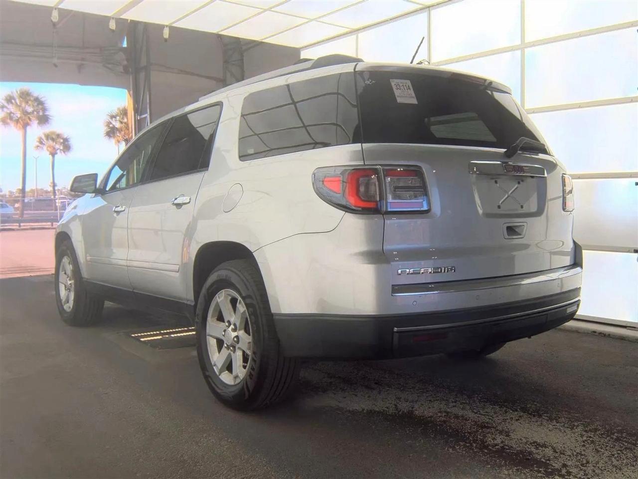 GMC Acadia FWD 4dr SLE2 2014