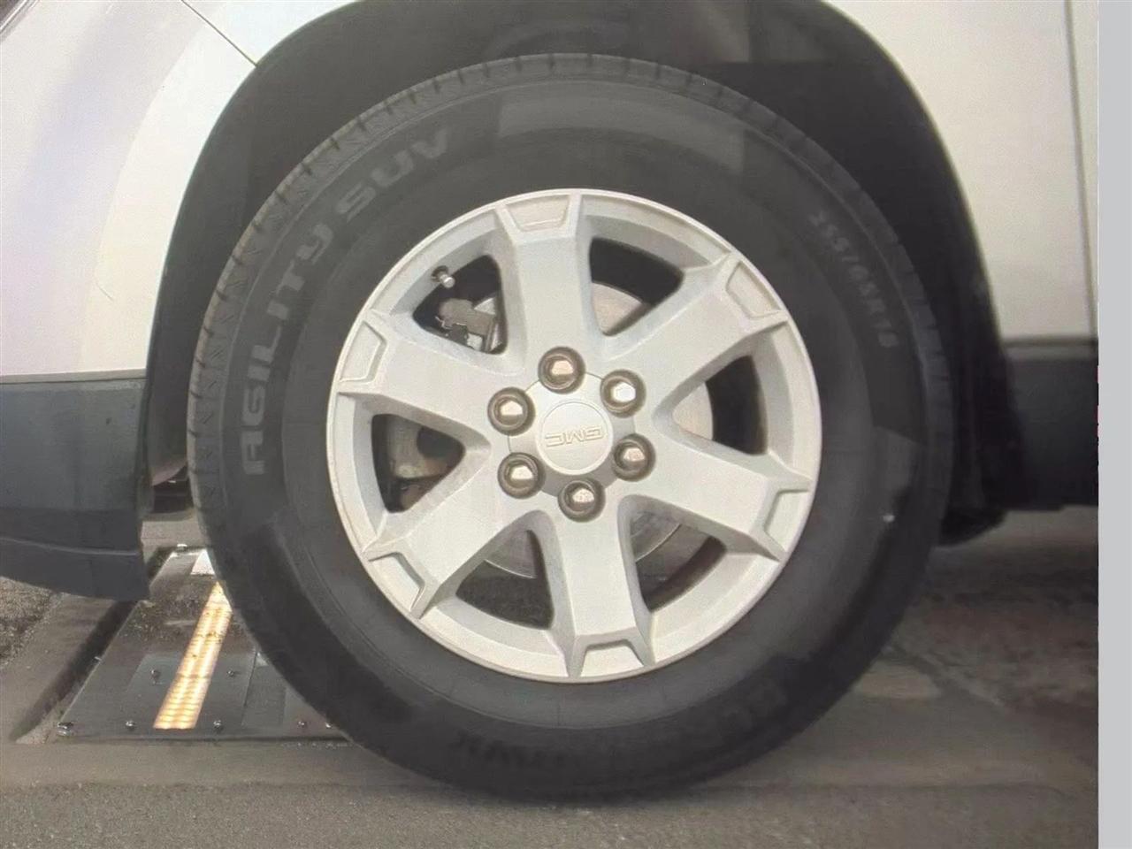 GMC Acadia FWD 4dr SLE2 2014