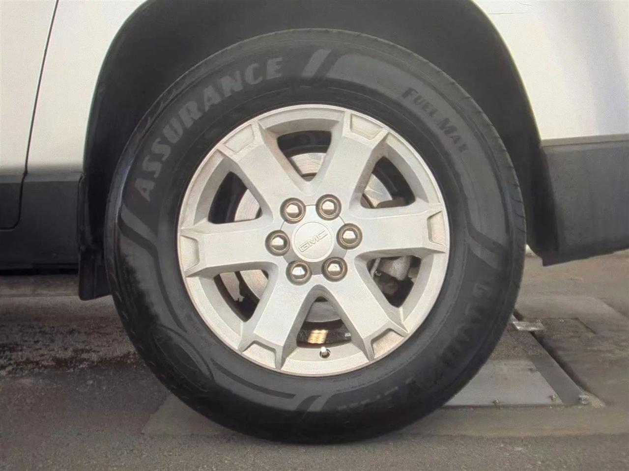 GMC Acadia FWD 4dr SLE2 2014