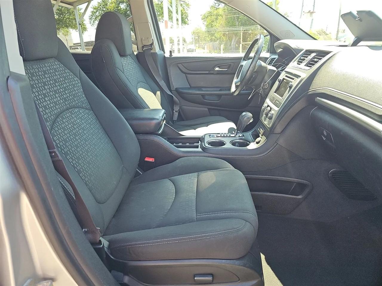 GMC Acadia FWD 4dr SLE2 2014