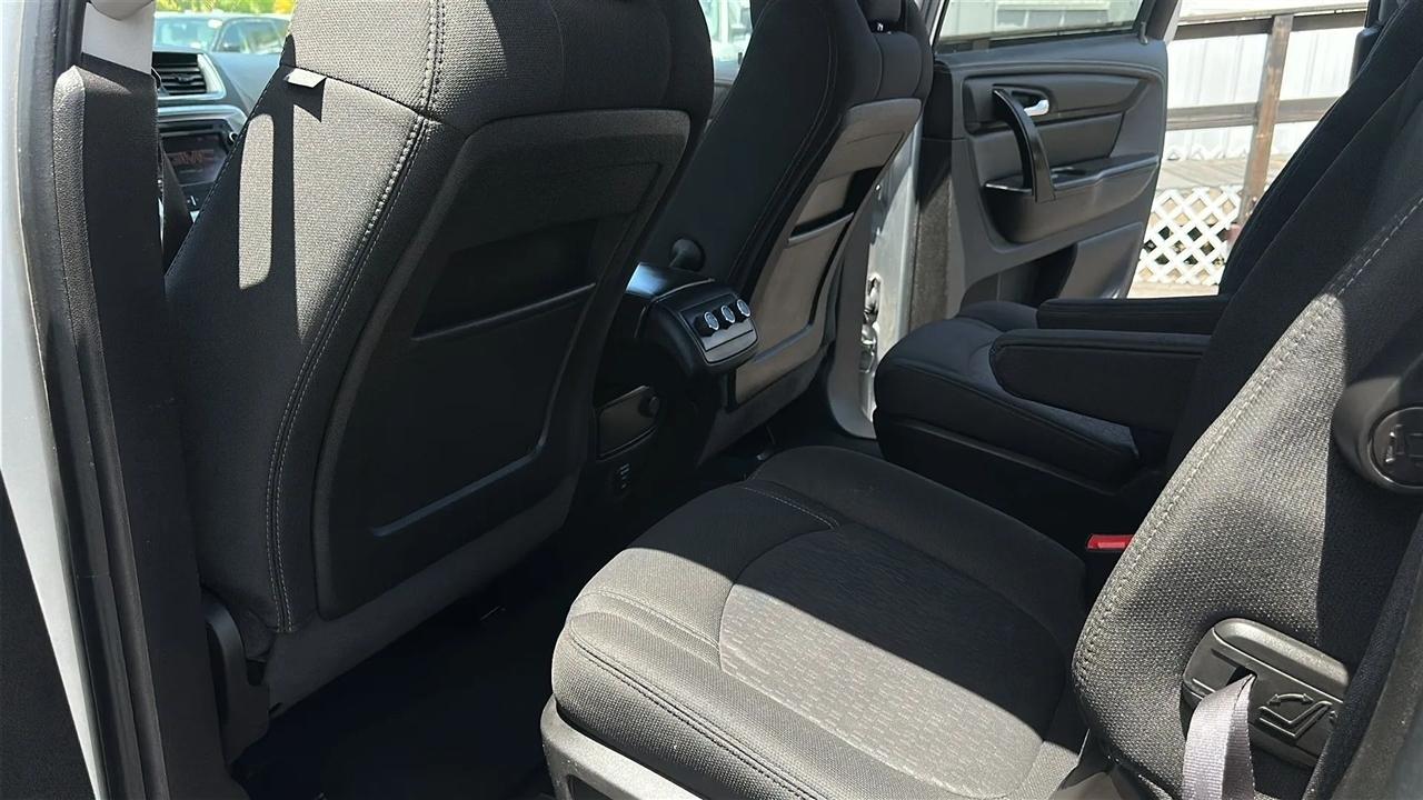 GMC Acadia FWD 4dr SLE2 2014
