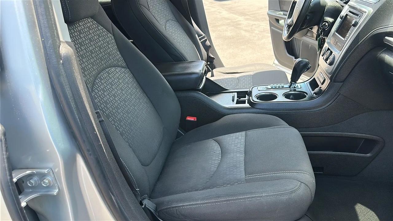 GMC Acadia FWD 4dr SLE2 2014