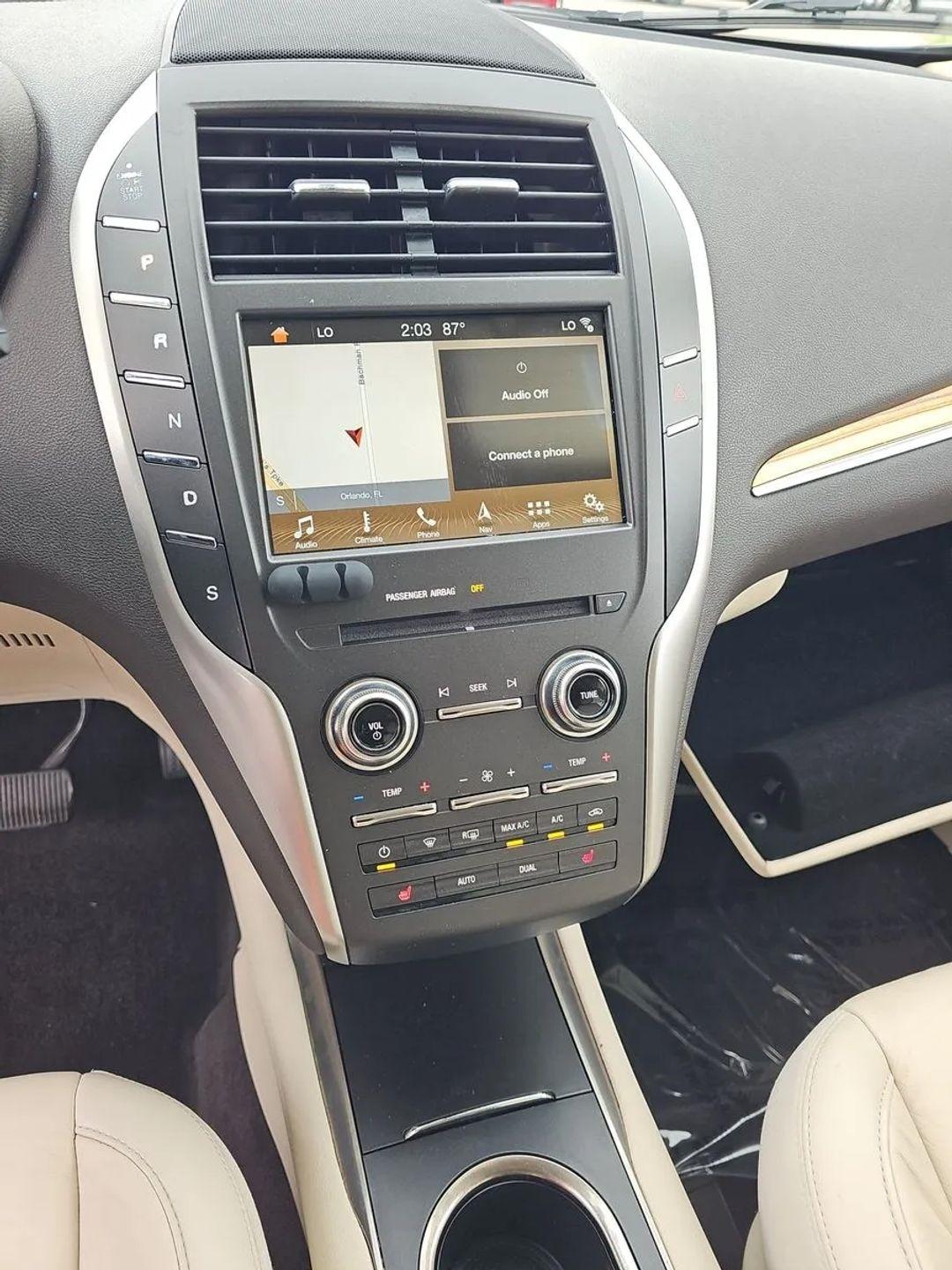 Lincoln MKC FWD 4dr Select 2016