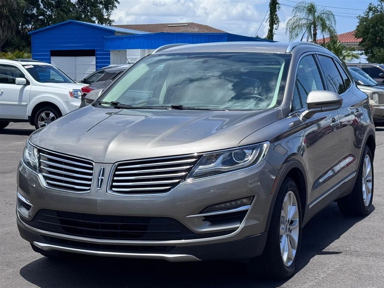 Lincoln MKC FWD 4dr Select 2016