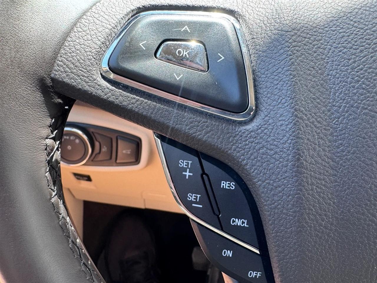 Lincoln MKC FWD 4dr Select 2016