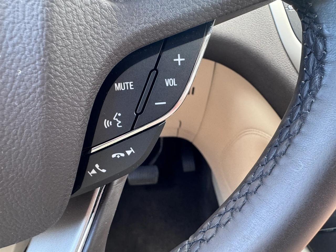 Lincoln MKC FWD 4dr Select 2016