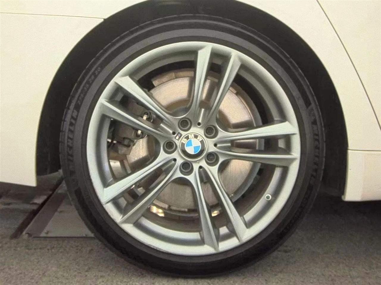 BMW 7 Series 4dr Sdn ALPINA B7 SWB RWD 2015