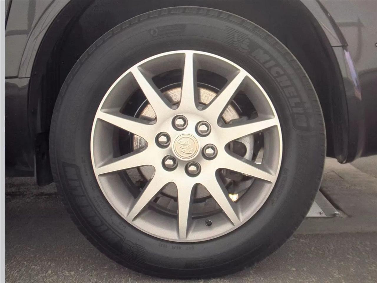 Buick Enclave FWD 4dr Leather 2014