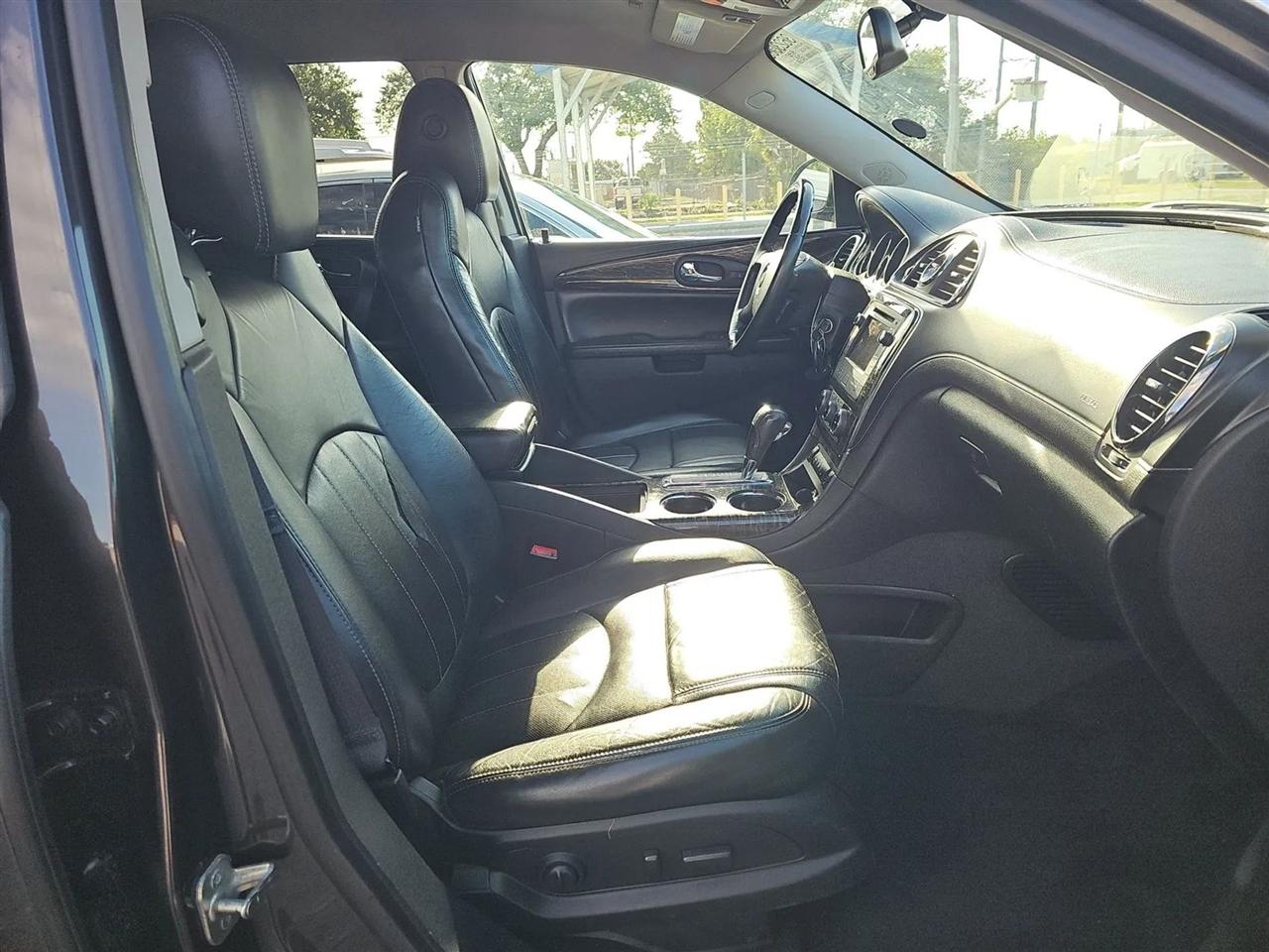 Buick Enclave FWD 4dr Leather 2014