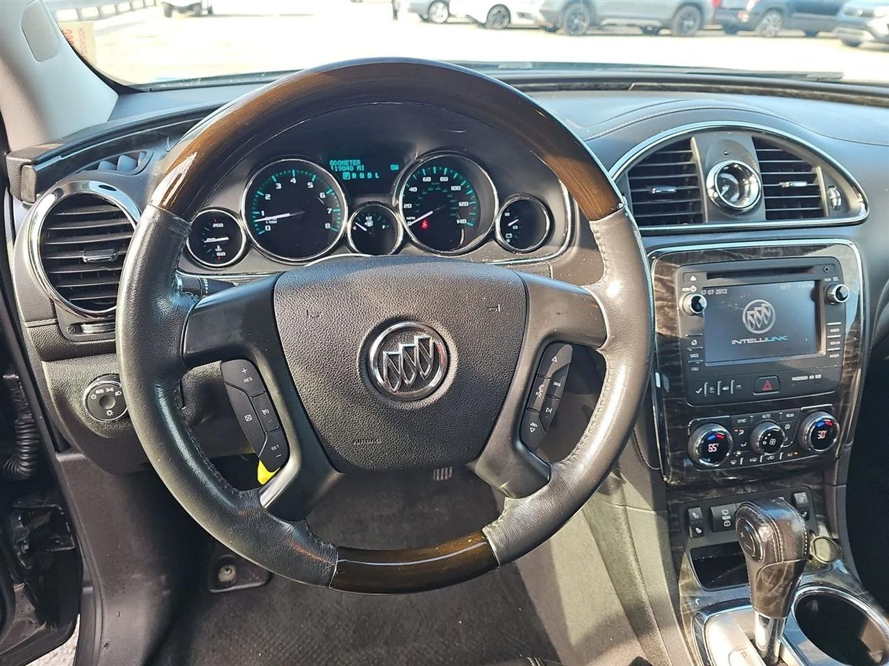Buick Enclave FWD 4dr Leather 2014