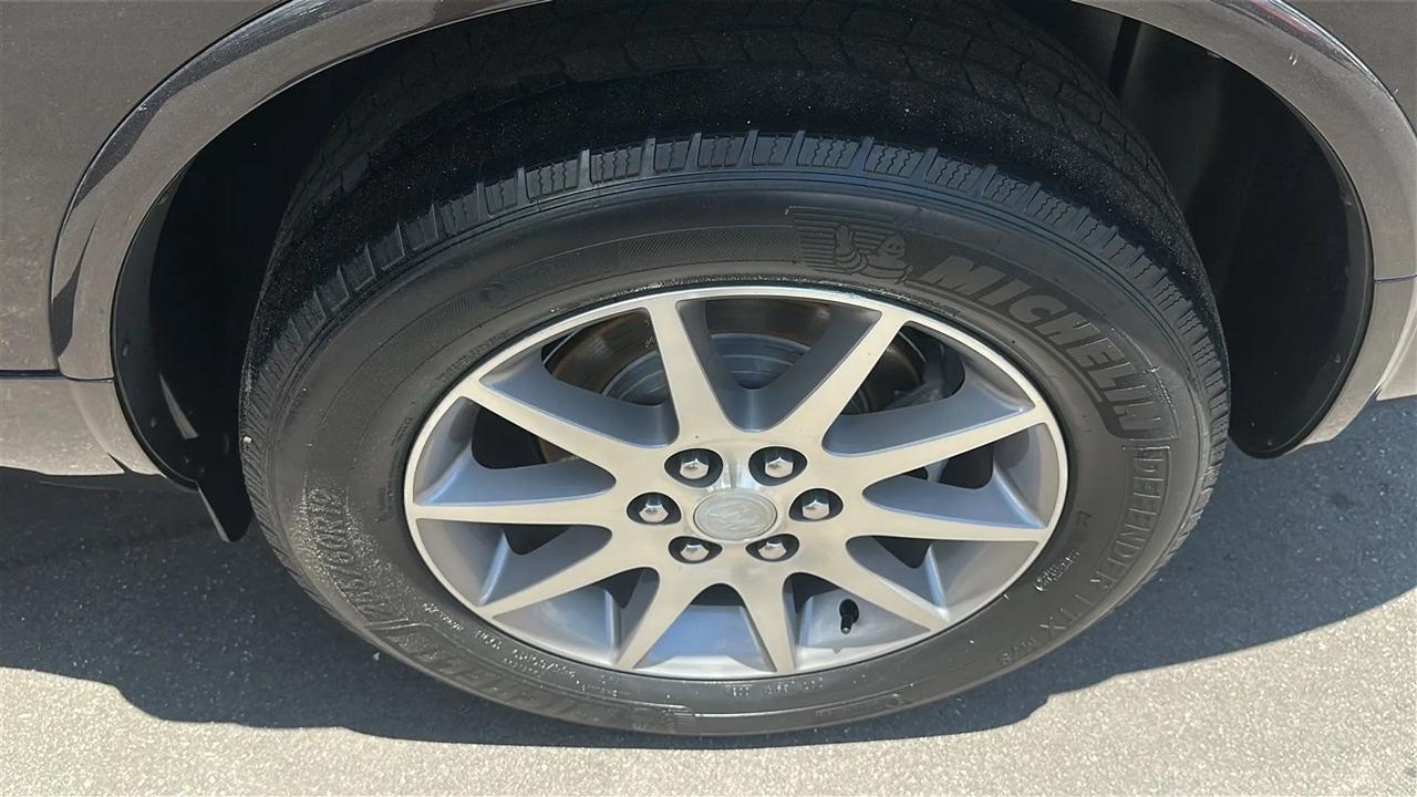Buick Enclave FWD 4dr Leather 2014