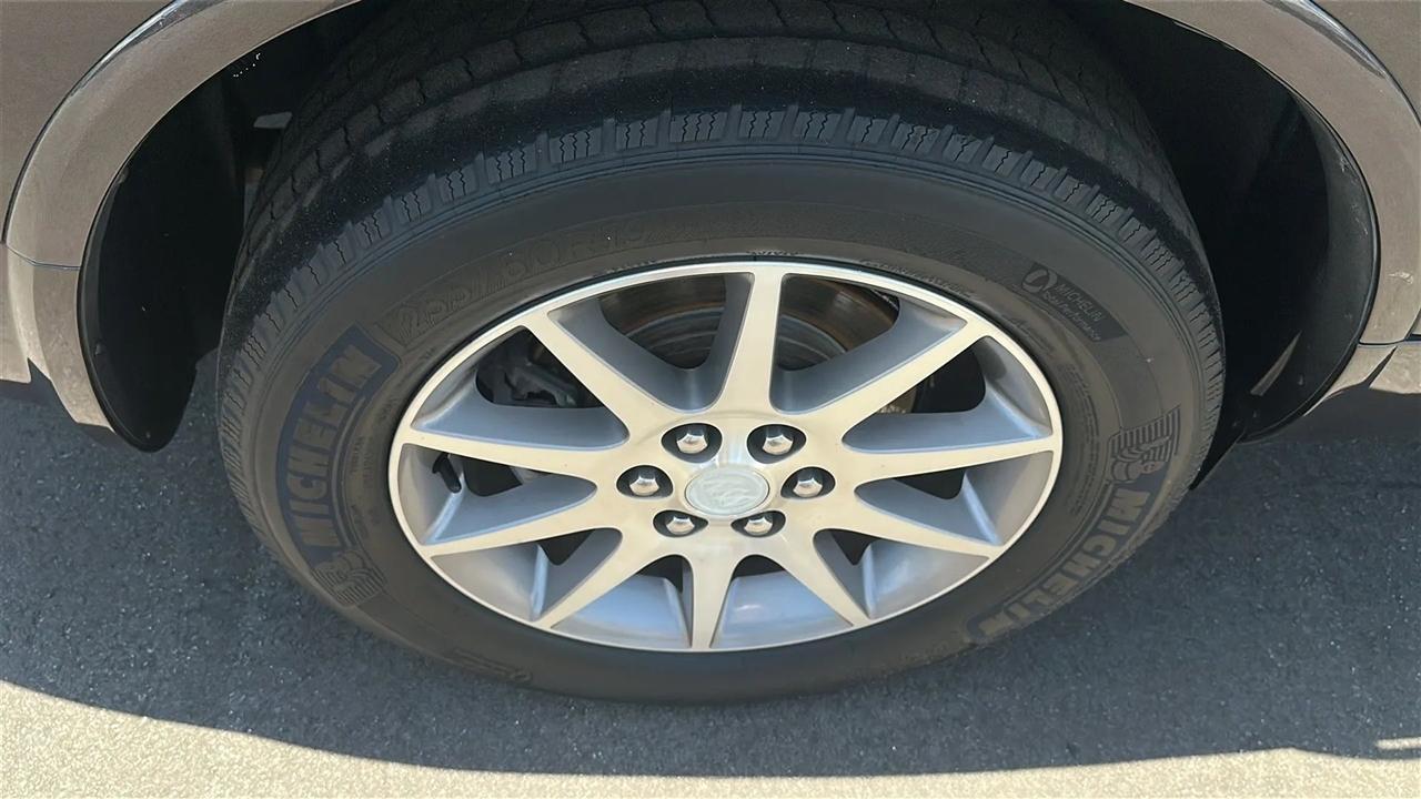 Buick Enclave FWD 4dr Leather 2014
