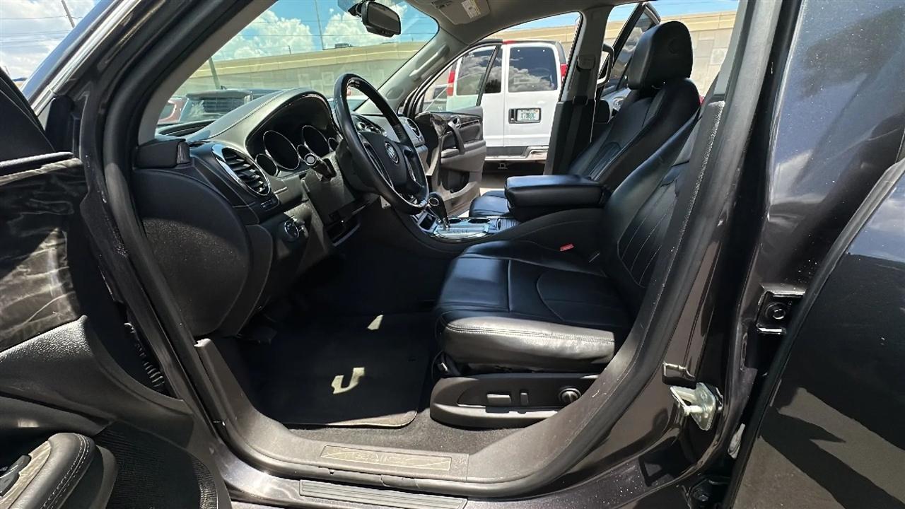 Buick Enclave FWD 4dr Leather 2014