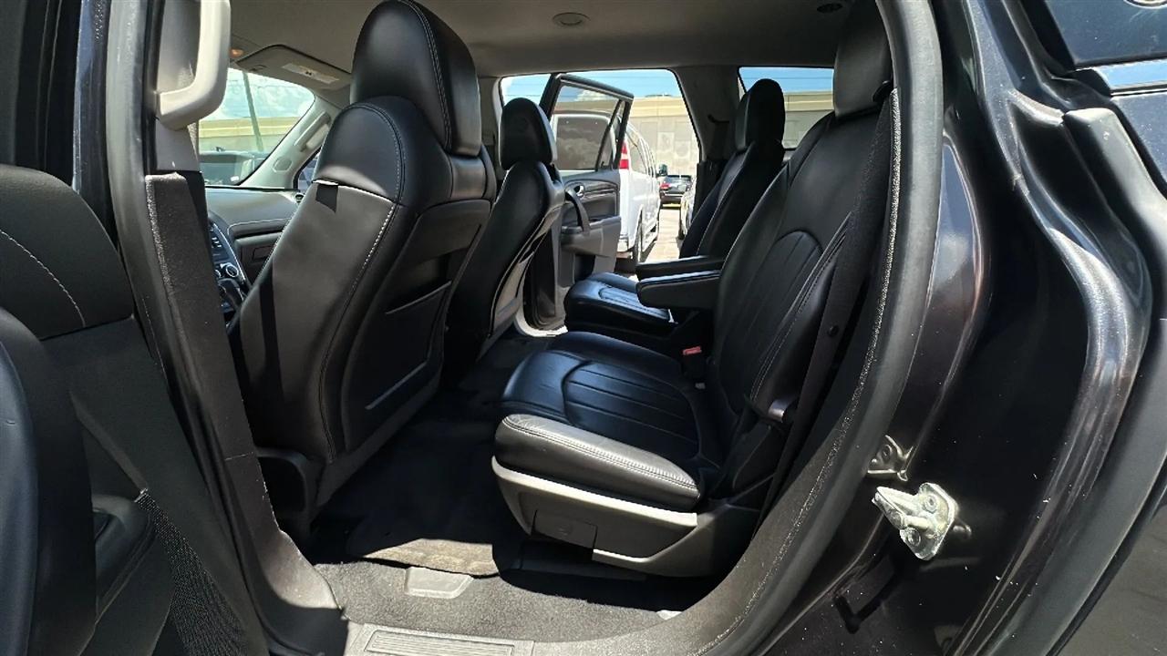 Buick Enclave FWD 4dr Leather 2014
