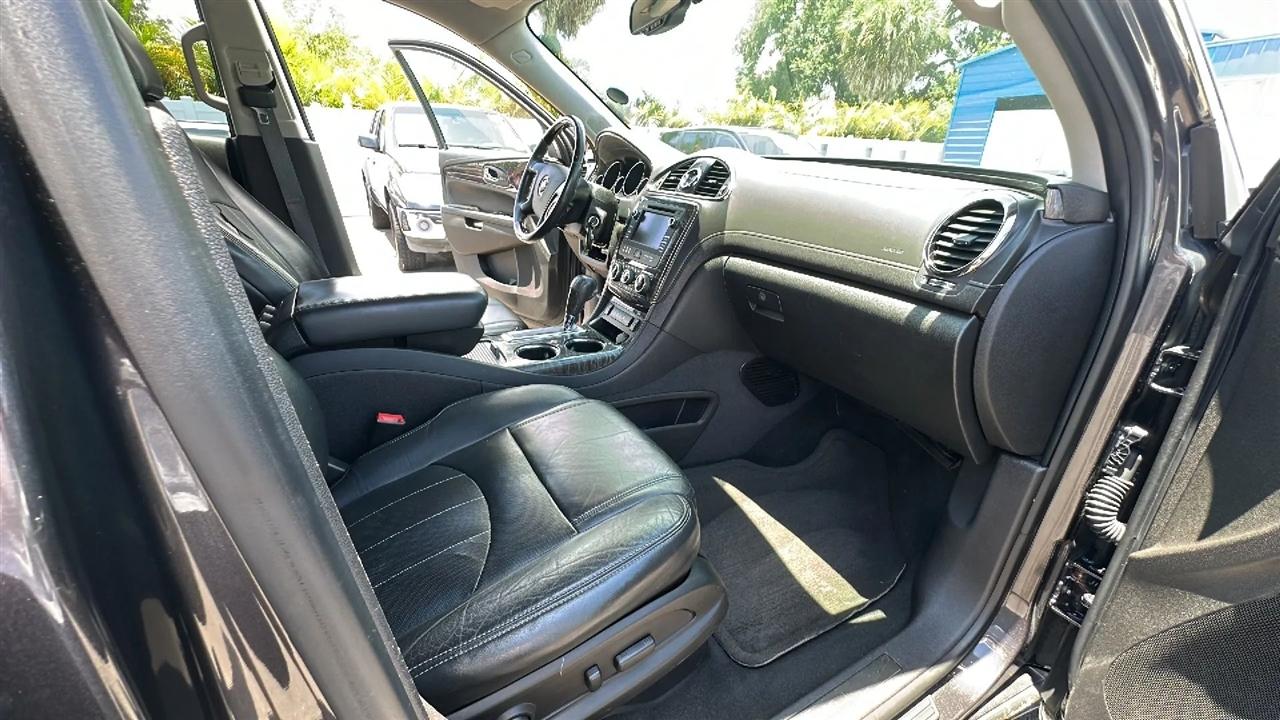 Buick Enclave FWD 4dr Leather 2014