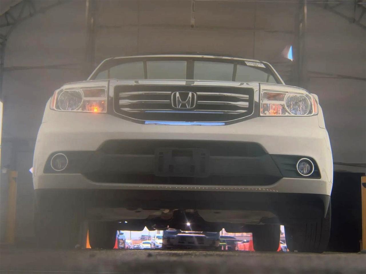 Honda Pilot 2WD 4dr EX-L w/Navi 2013