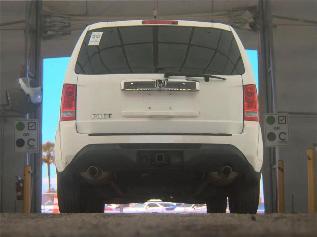 Honda Pilot 2WD 4dr EX-L w/Navi 2013