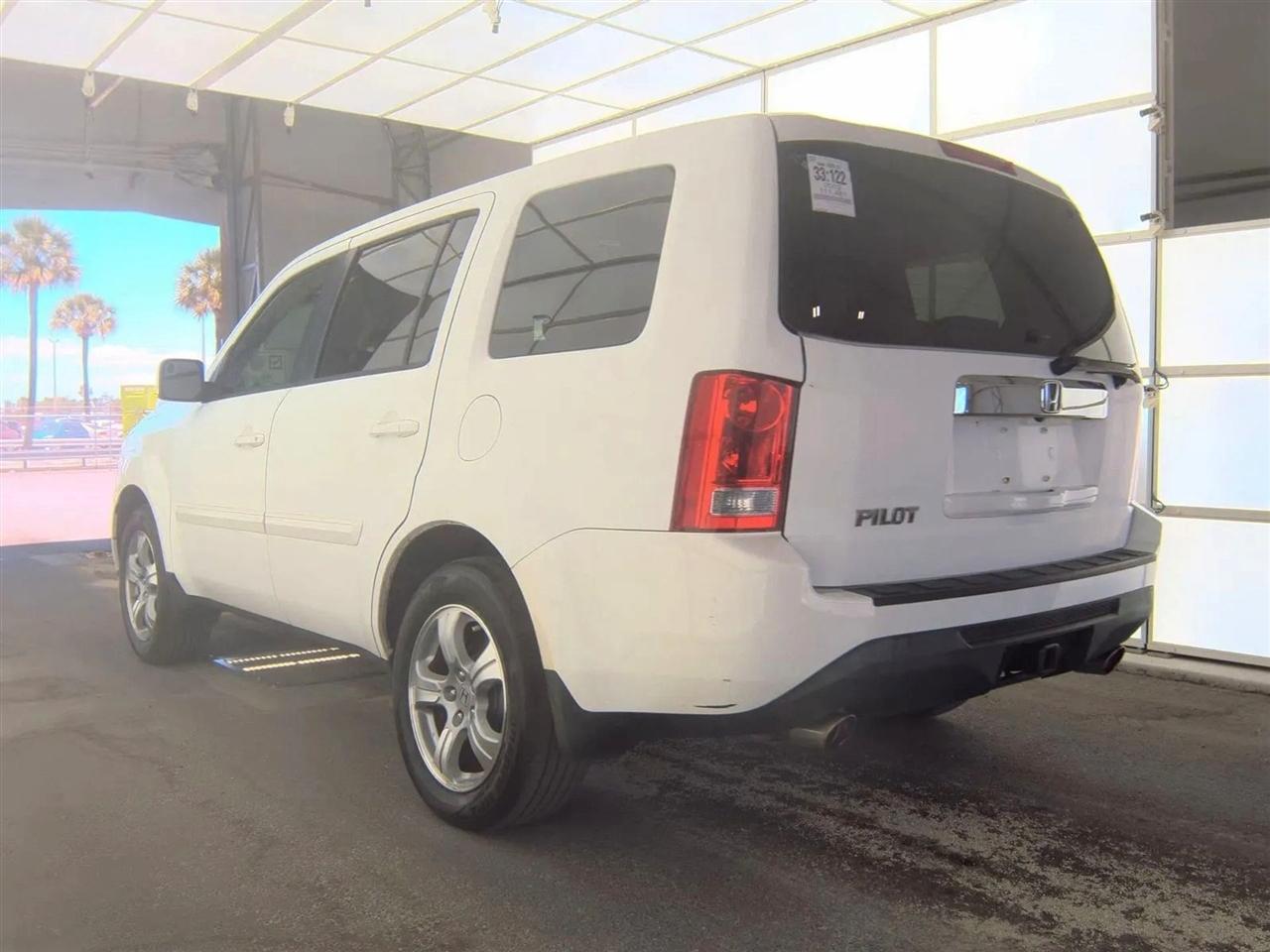Honda Pilot 2WD 4dr EX-L w/Navi 2013