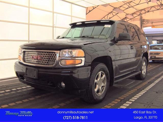 Black 2002 GMC Yukon Denali AWD SUV / Crossover All-Wheel Drive Automatic