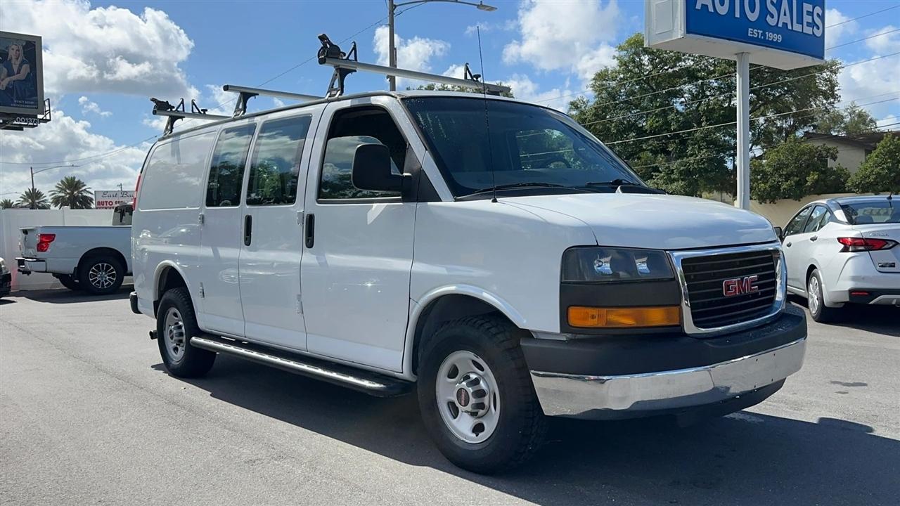 GMC Savana Cargo Van RWD 2500 135" 2016