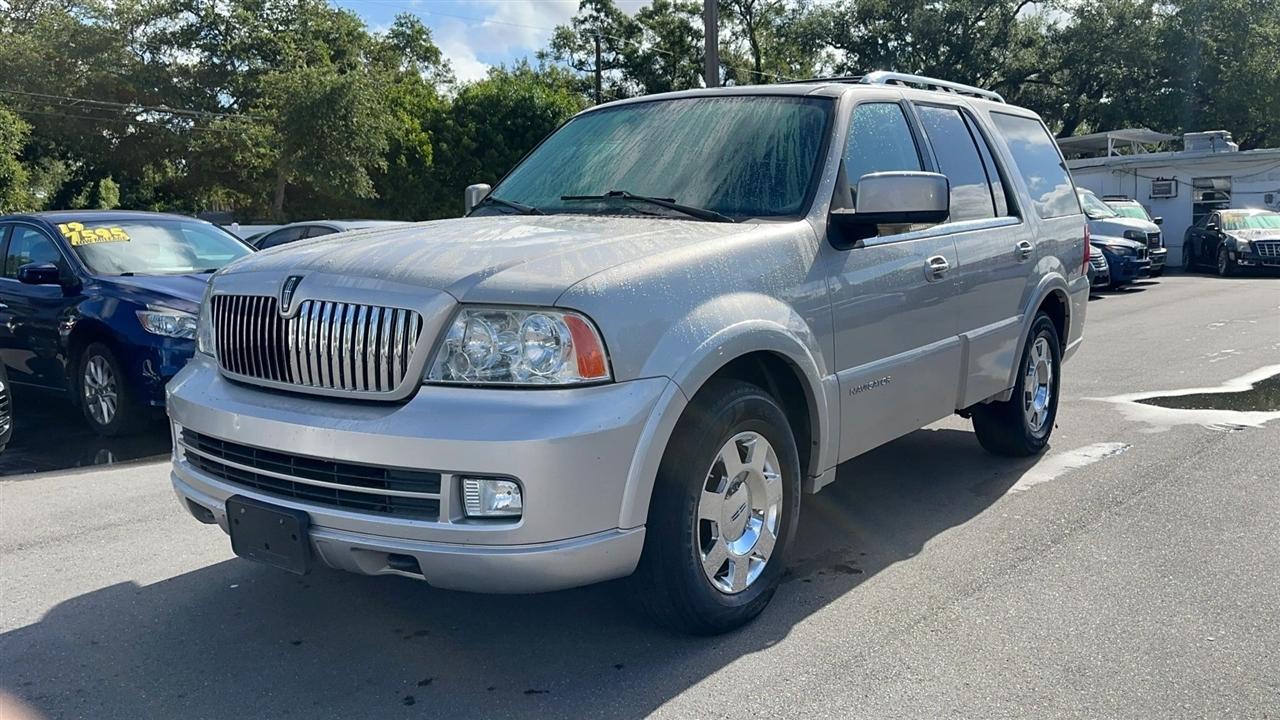 Lincoln Navigator 4dr 4WD Ultimate 2006