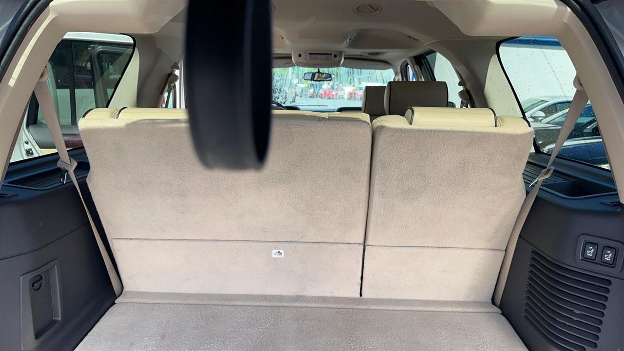 Lincoln Navigator 4dr 4WD Ultimate 2006