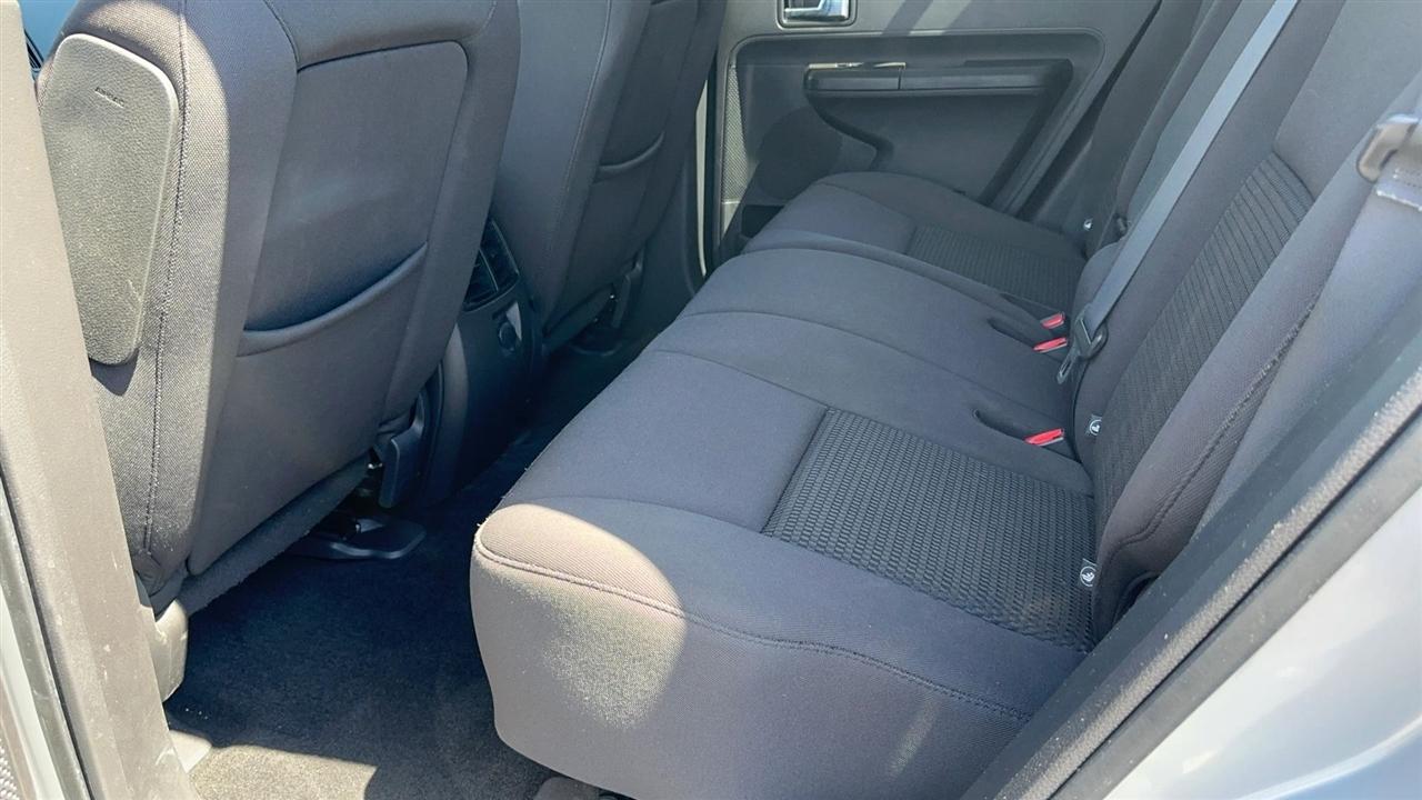 Ford Edge 4dr SE FWD 2010