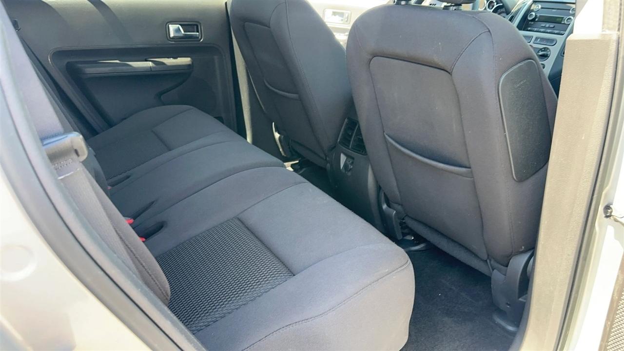 Ford Edge 4dr SE FWD 2010