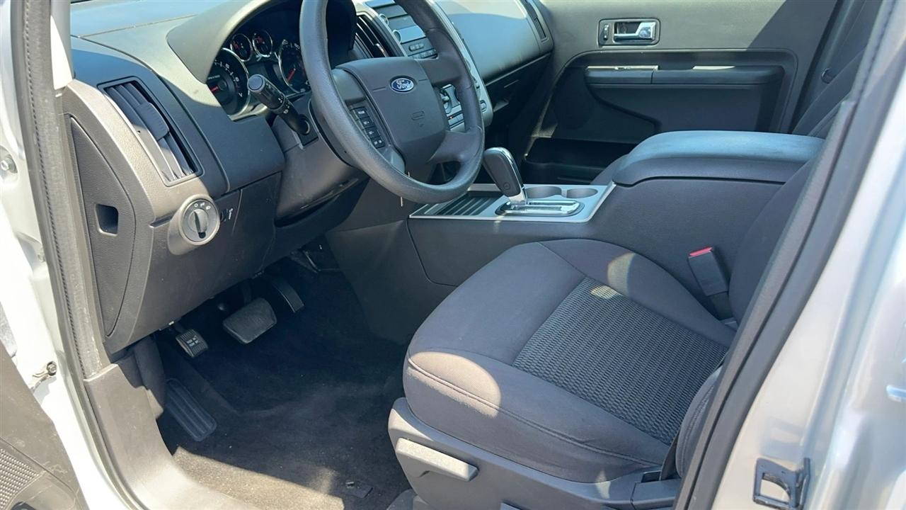 Ford Edge 4dr SE FWD 2010