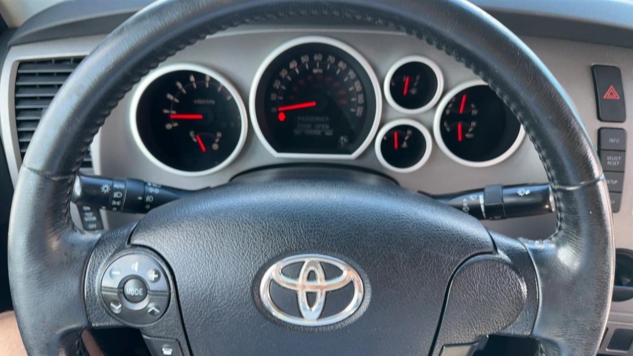 Toyota Tundra 2WD Truck Dbl 5.7L V8 6-Spd AT LTD (Natl) 2010
