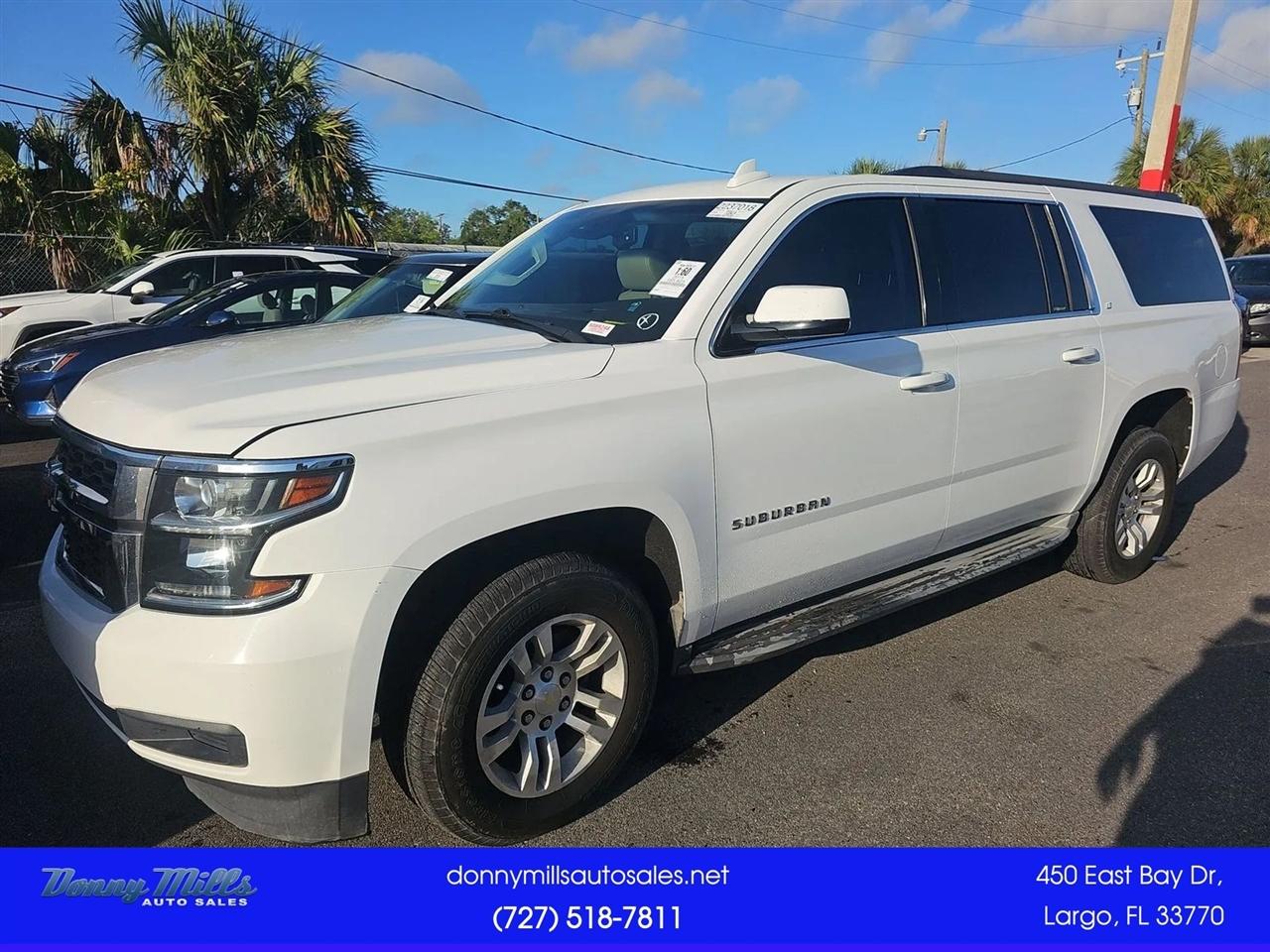 Chevrolet Suburban 2WD 4dr LT 2015