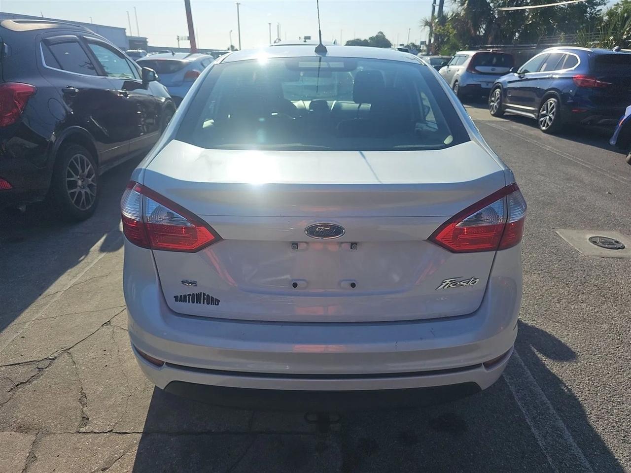 Ford Fiesta SE Sedan 2017