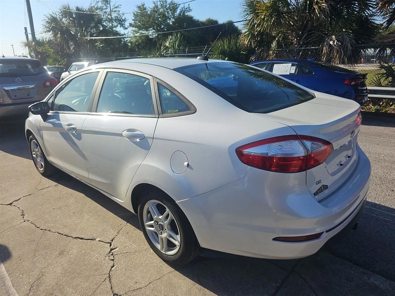 Ford Fiesta SE Sedan 2017