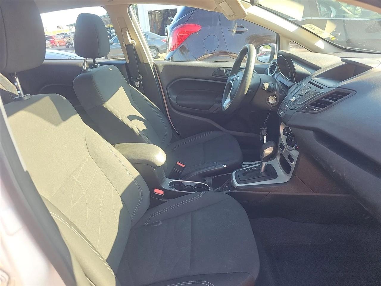 Ford Fiesta SE Sedan 2017