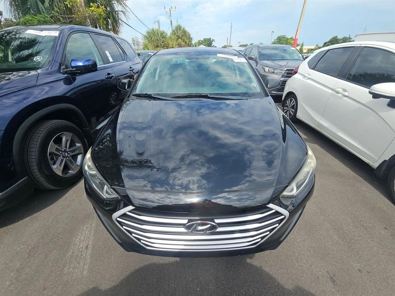Hyundai Elantra SE 2.0L Auto (Alabama) 2017